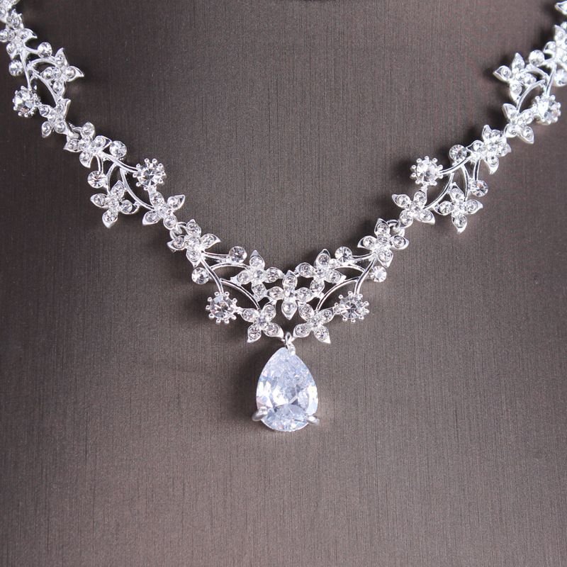 Bridal Wedding Exquisite Jewelry Zircon Necklace Earring Set