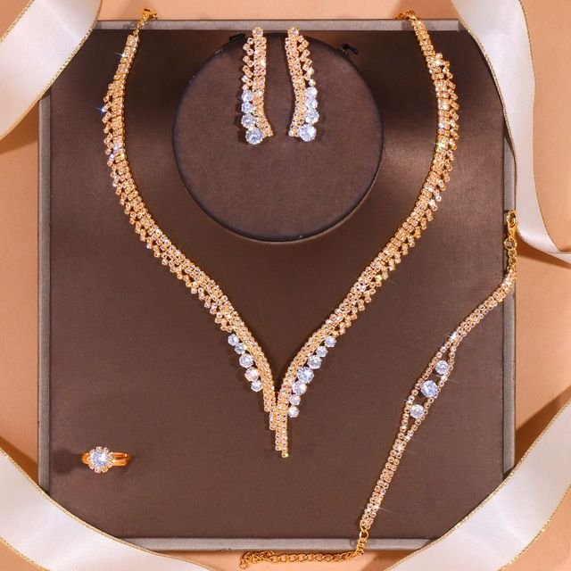 Women Fashion Simple Diamond Necklace Earrings Bracelet Ring Jewelry Set