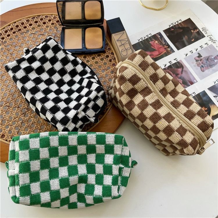 Korean Checkerboard Knitted Contrast Color Large Capacity Cosmetic Storage Bag
